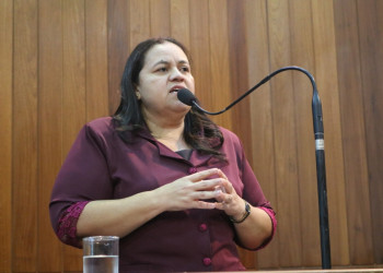 PC do B volta a ter representatividade com retorno de Elisangela Moura à Assembleia